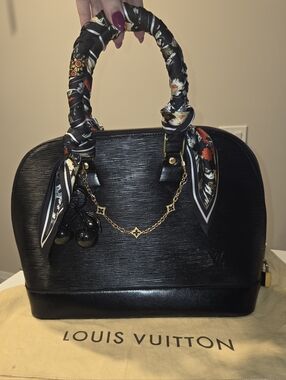 Louis Vuitton Black Epi Alma PM Satchel